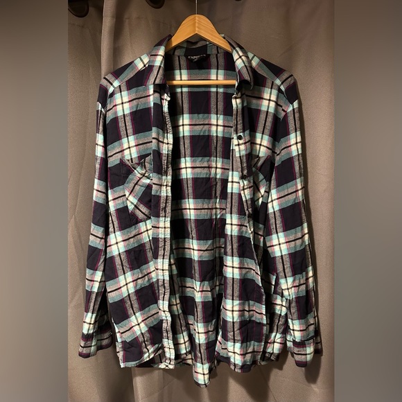 Express Tops - Women’s Express Plaid Boyfriend Button-Down Shirt - Size L